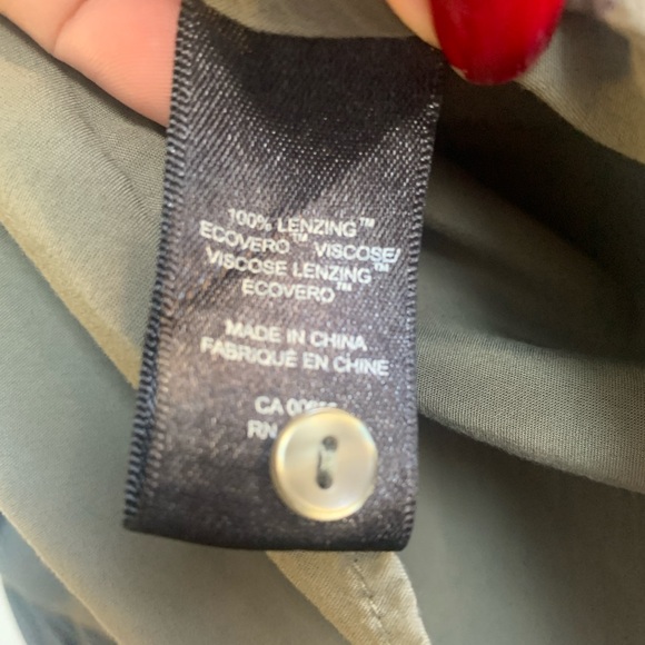 RW&CO Green Tunic Top Size L - Picture 6 of 6